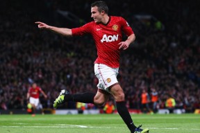 C罗重返赛场，夺冠首场状态出色，利物浦观众沸腾！比赛高潮迭起